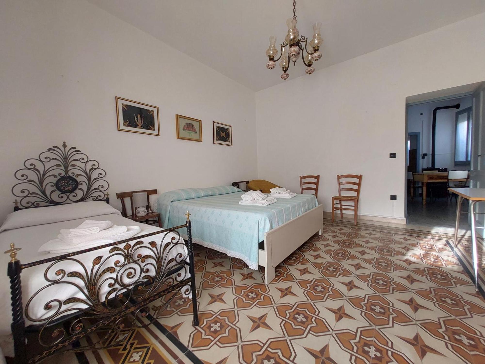 Casa Vacanze Zarinu אורגוסולו מראה חיצוני תמונה
